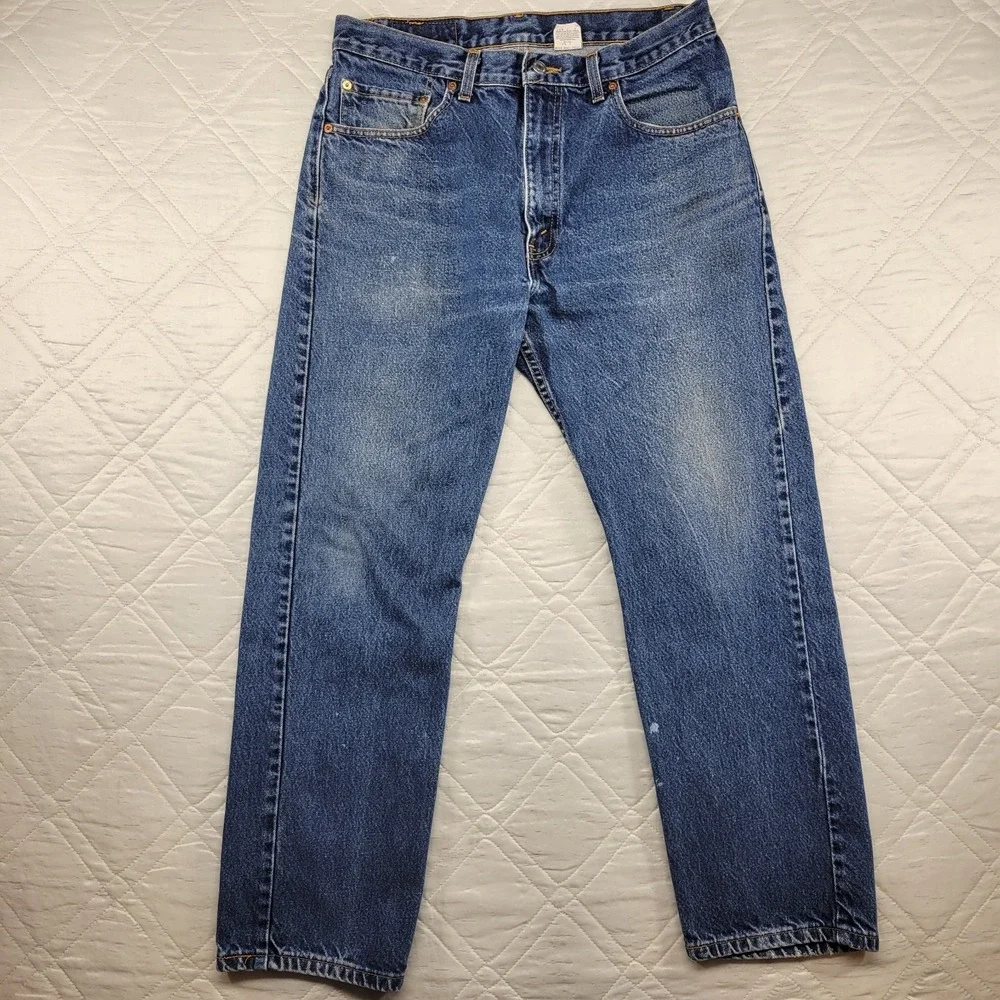 Levis Classic 505 blue jeans w/ paint stains size 34X29